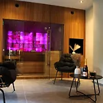 Dionbulles & Dionlodge Guesthouse, Private Wellness With Pool In Option