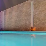 住宿加早餐酒店 Dionbulles & Dionlodge Guesthouse, Private Wellness With Pool In Option 绍蒙－吉斯图