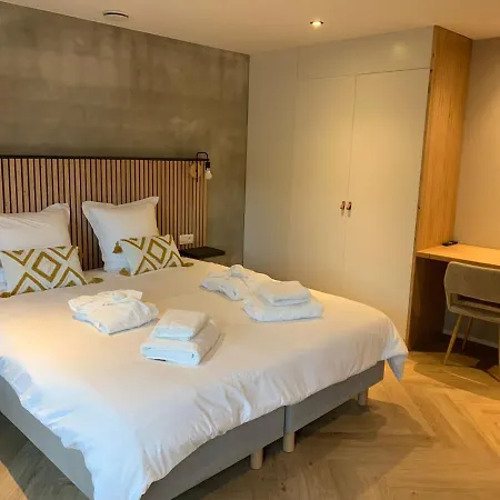 Dionbulles & Dionlodge Guesthouse, Private Wellness With Pool In Option Nocleg ze śniadaniem 4*