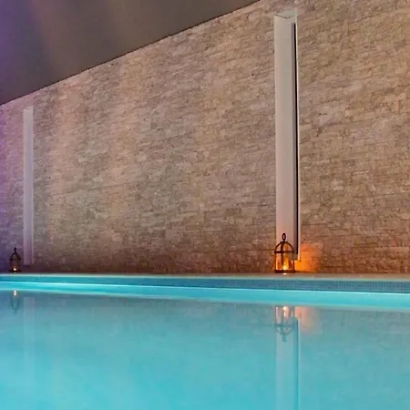 לינה וארוחת בוקר Dionbulles & Dionlodge Guesthouse, Private Wellness With Pool In Option Chaumont-Gistoux