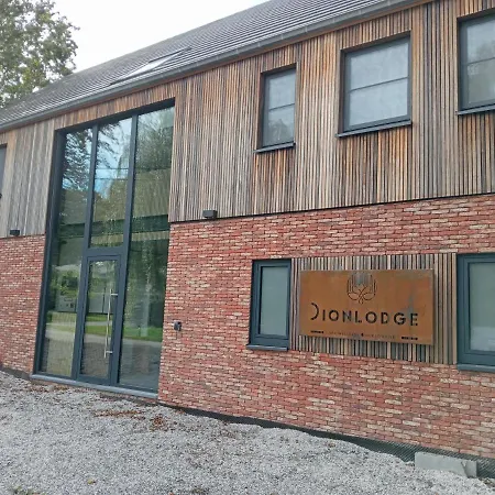 Dionbulles & Dionlodge Guesthouse, Private Wellness With Pool In Option Bed & Breakfast