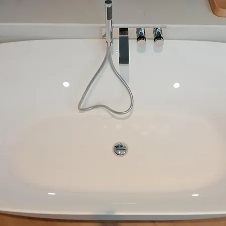 Dionbulles & Dionlodge Guesthouse, Private Wellness With Pool In Option ベッド・アンド・ブレックファスト