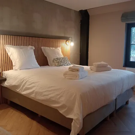 Bed & Breakfast Dionbulles & Dionlodge Guesthouse, Private Wellness With Pool In Option