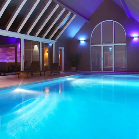 Dionbulles & Dionlodge Guesthouse, Private Wellness With Pool In Option Nocleg ze śniadaniem 4*